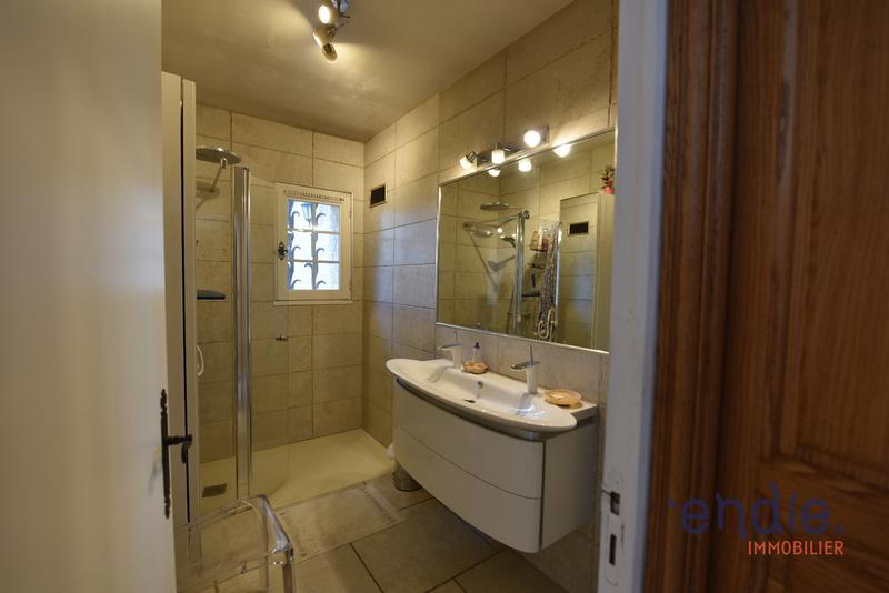 Maison - 158 m² - 6 pièces