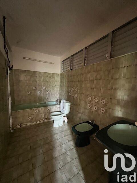 Maison - 200 m² - 5 pièces