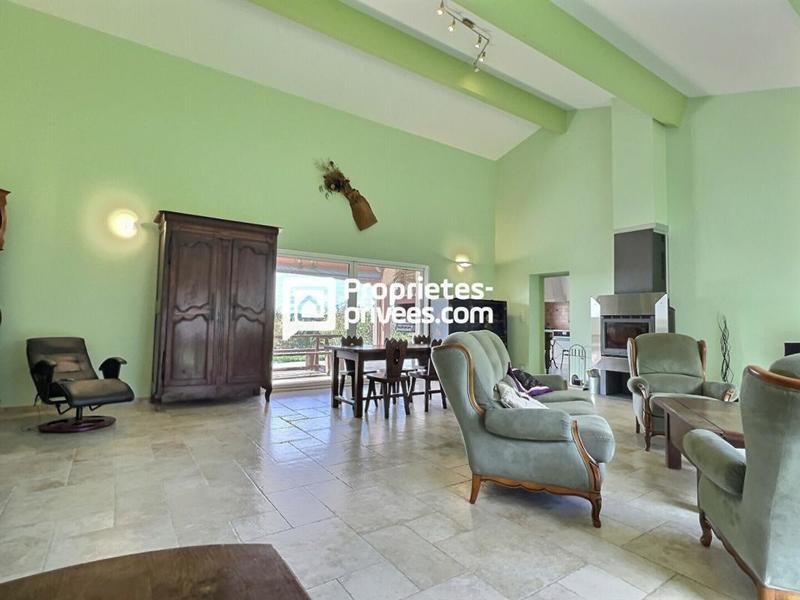 Maison - 190 m² - 5 pièces