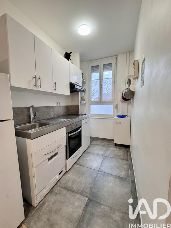 Maison - 102 m² - 8 pièces