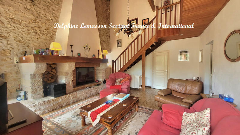 Maison - 185 m² - 7 pièces