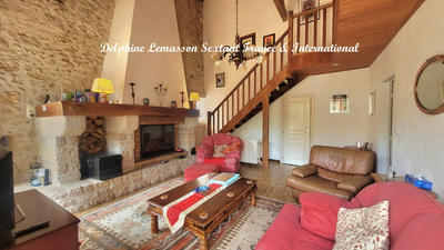 Maison - 185 m² - 7 pièces