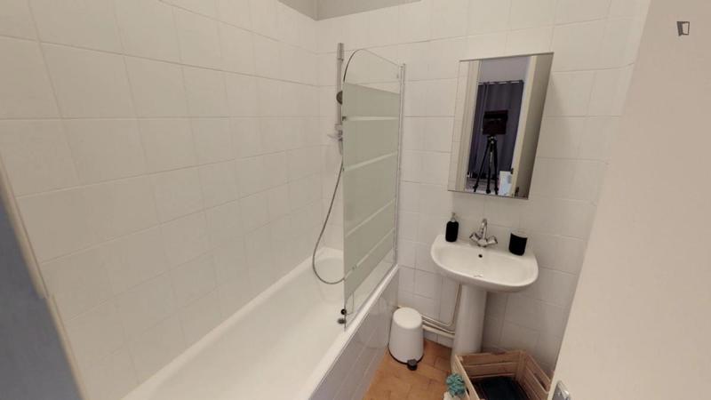 Chambre - 13 m² - 4 pièces