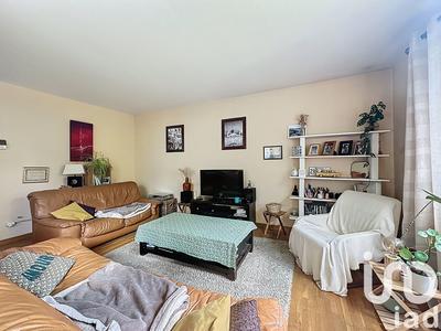 Appartement - 81 m² - 4 pièces