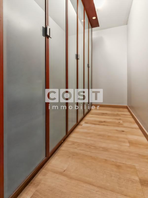 Appartement - 79 m² - 3 pièces