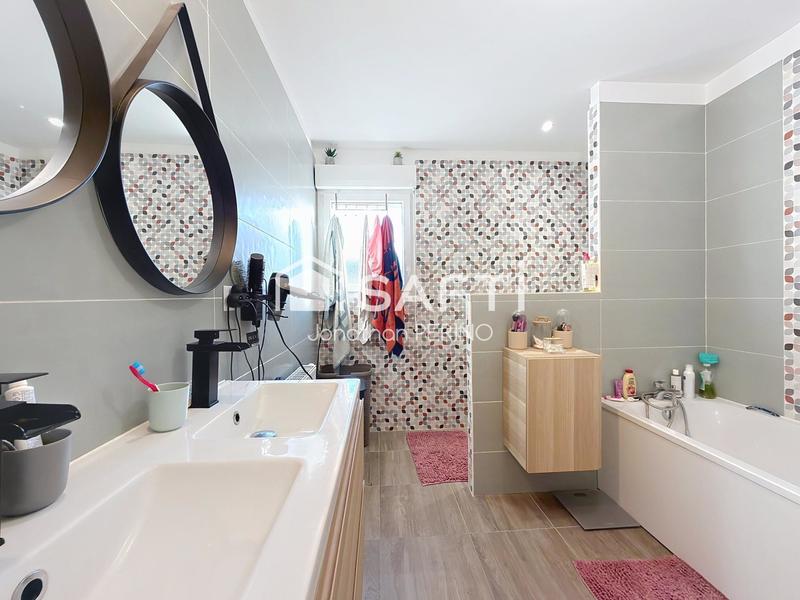 Maison - 92 m² - 4 pièces