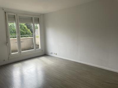 Appartement - 76 m² - 4 pièces