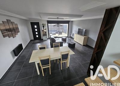 Loft - 91 m² - 4 pièces