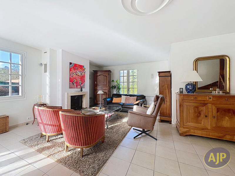 Maison - 154 m² - 5 pièces