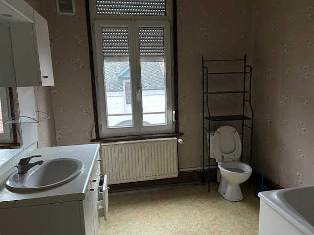 Maison - 166 m² - 8 pièces