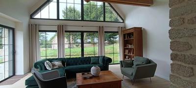 Maison - 194 m² - 8 pièces