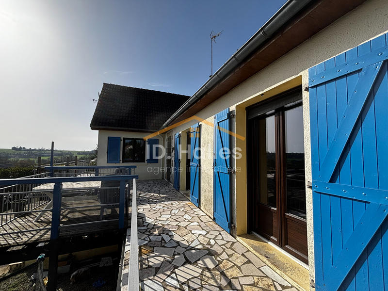 Maison - 189 m² - 7 pièces