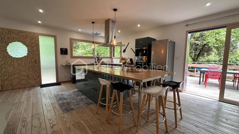 Châlet - 96 m² - 3 pièces