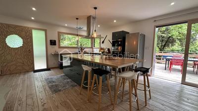 Châlet - 96 m² - 3 pièces