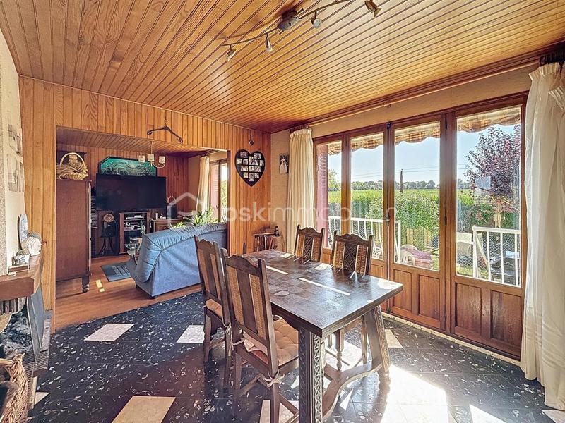 Maison - 156 m² - 9 pièces