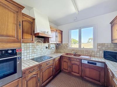 Maison - 156 m² - 9 pièces