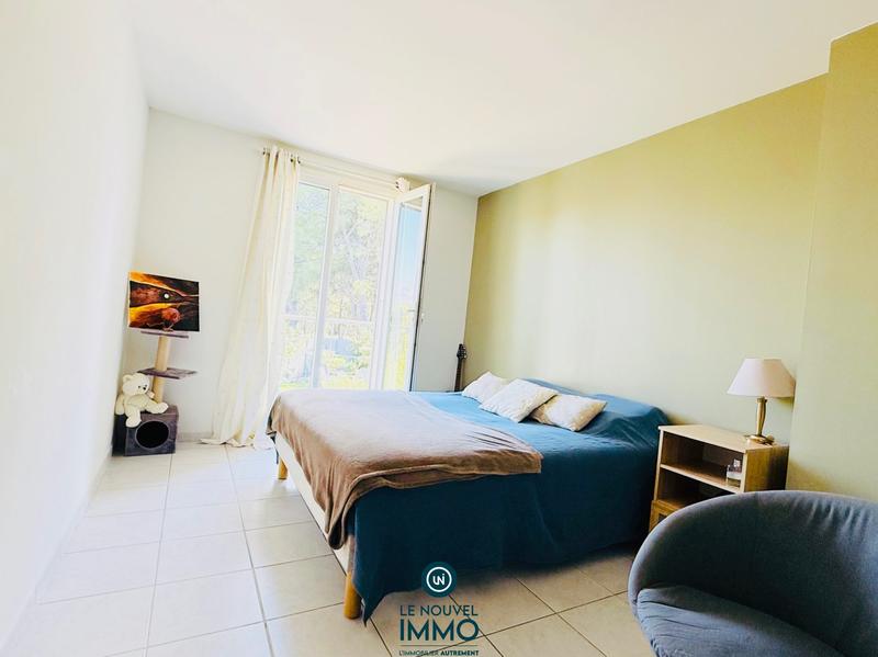 Villa - 180 m² - 5 pièces