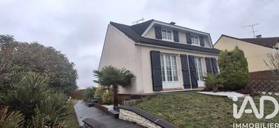 Maison - 141 m² - 5 pièces