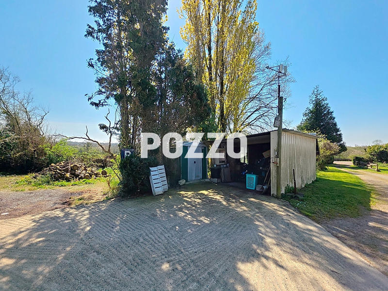 Maison - 94 m² - 7 pièces