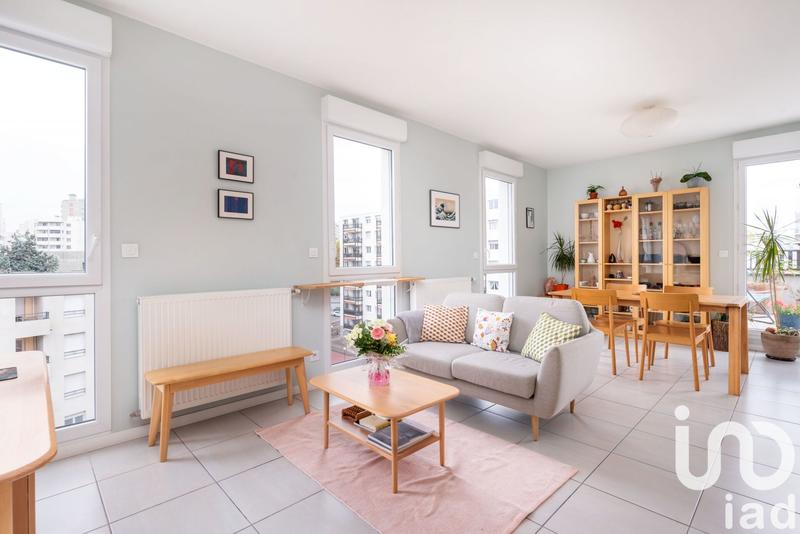 Appartement - 100 m² - 4 pièces