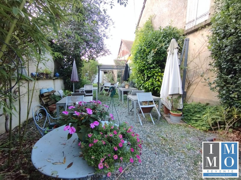 Fonds de commerce - Hôtellerie / Restauration - 246 m²