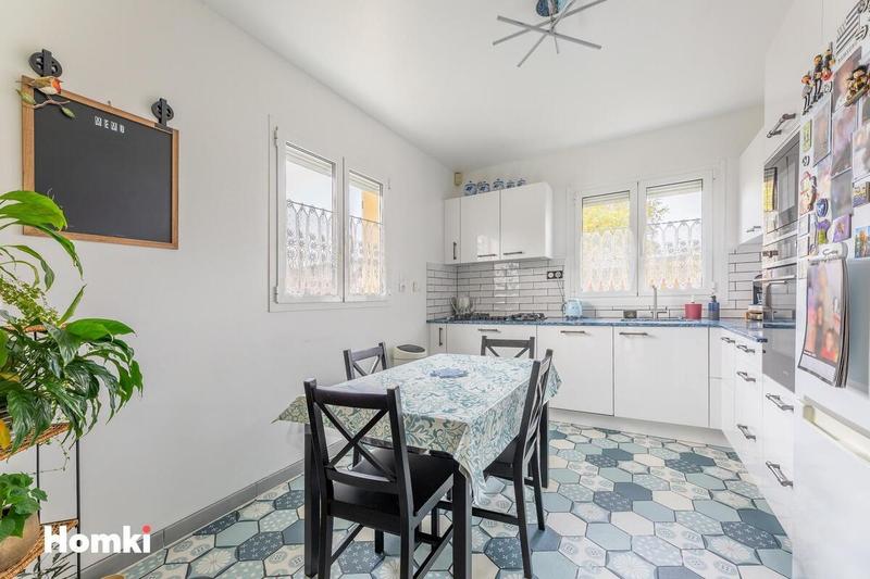 Maison - 120 m² - 5 pièces