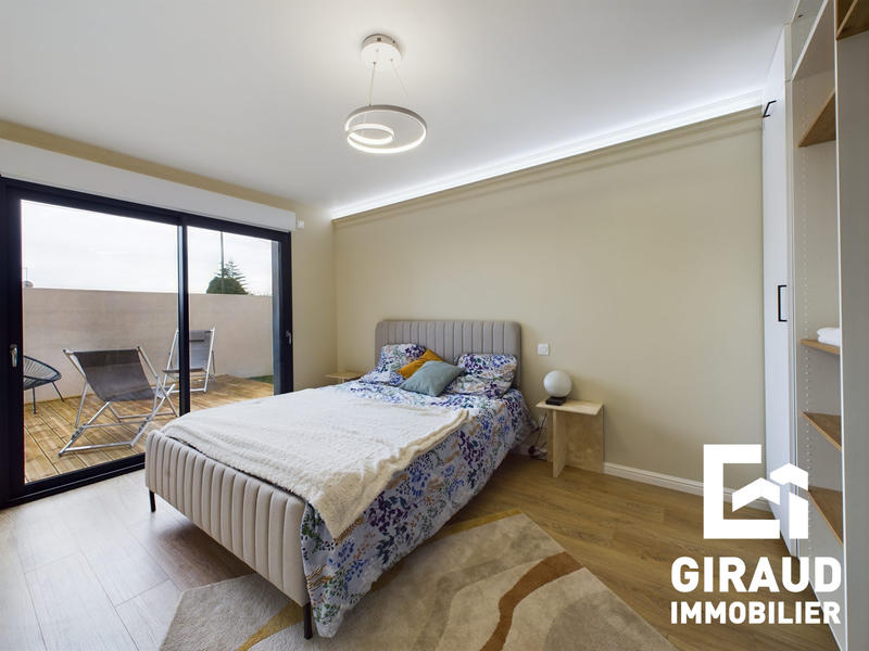 Maison - 108 m² - 6 pièces