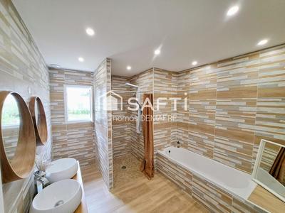 Maison - 102 m² - 4 pièces