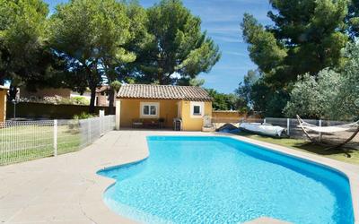 Villa - 250 m² - 6 pièces