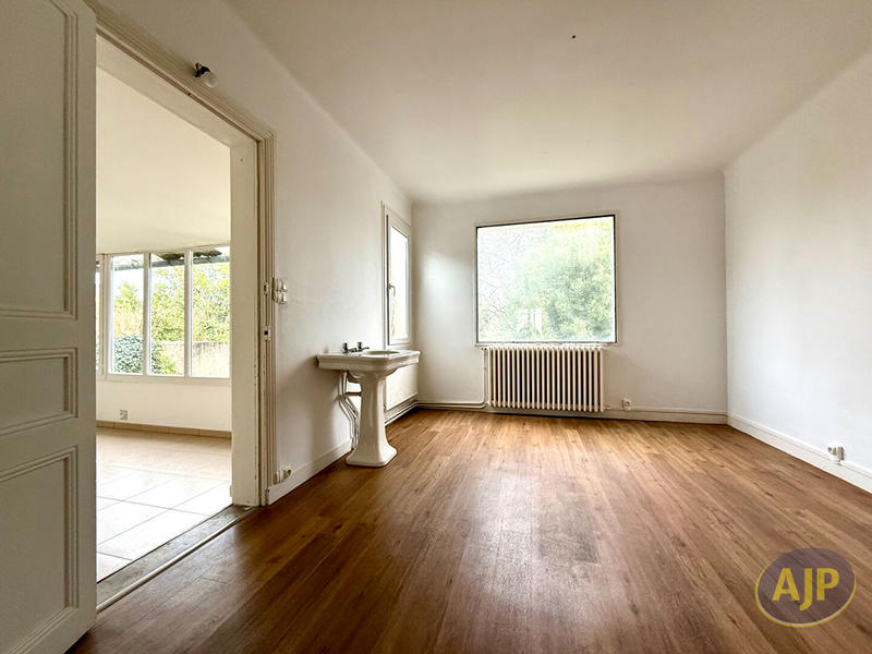 Maison - 123 m² - 6 pièces