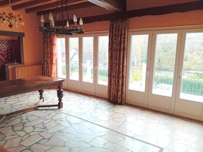 Maison - 178 m² - 6 pièces
