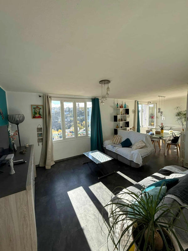 Appartement - 67 m² - 3 pièces