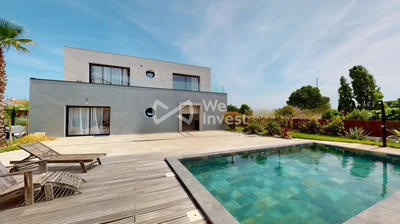 Villa - 235 m² - 6 pièces