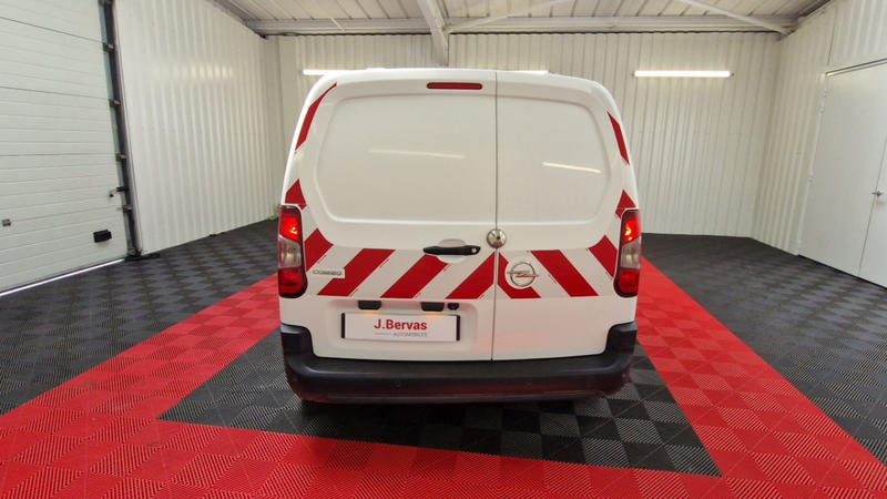 Opel Combo 1.5 100 Ch s/S L1h1 Bvm5 Standard Pack Clim