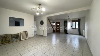 Maison traditionnelle - 129 m² - 5 pièces