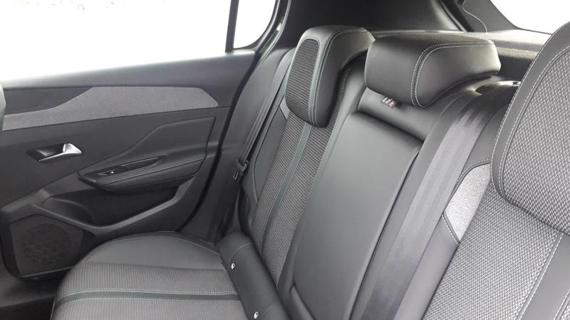 Peugeot 308 1.5 BlueHDi 130 Eat8 Allure - Automatique Entretien constructeur