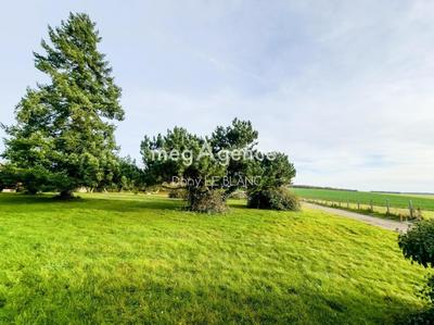 Terrain constructible - 702 m²