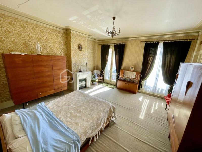 Maison bourgeoise - 426 m² - 14 pièces