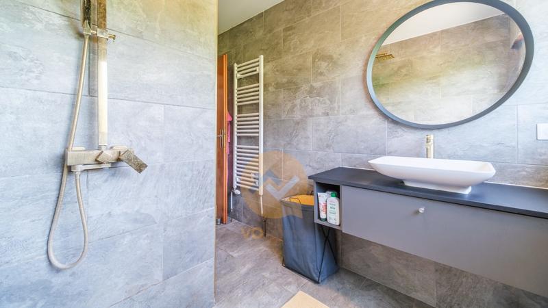 Maison - 113 m² - 6 pièces