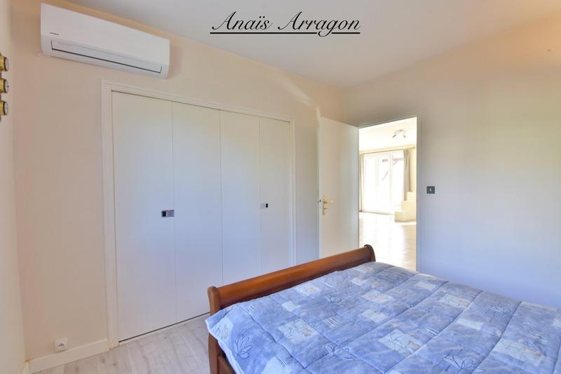 Maison - 206 m² - 4 pièces