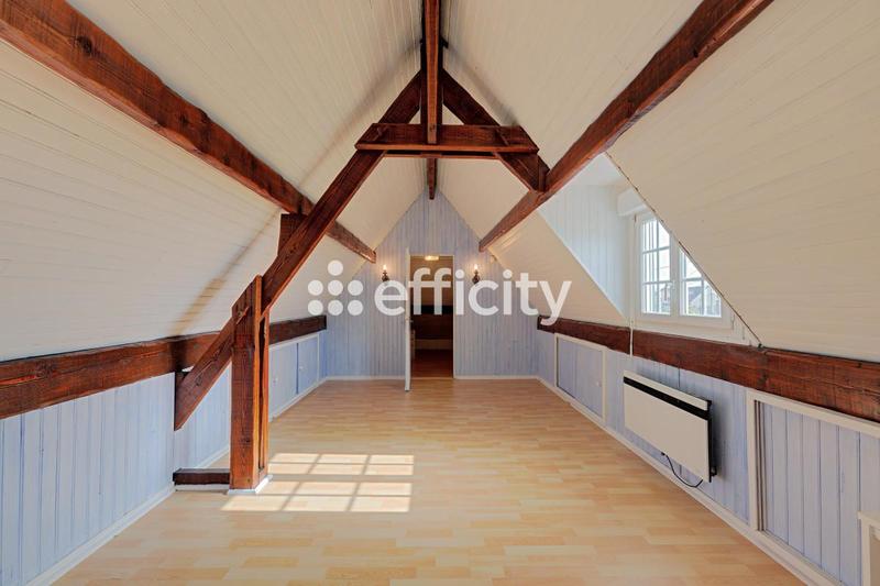 Pavillon - 222 m² - 8 pièces