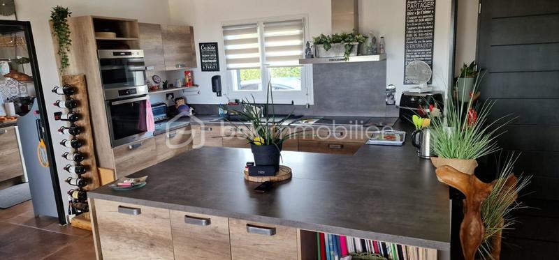 Demeure - 118 m² - 4 pièces