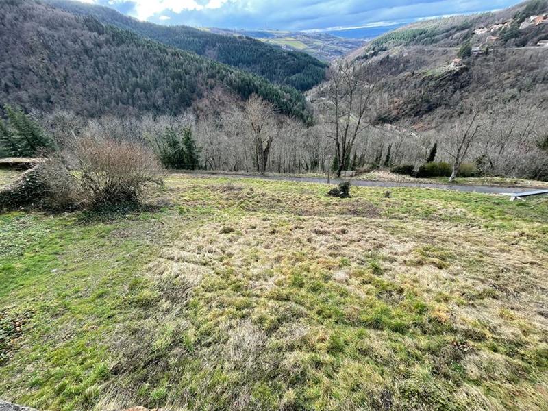 Terrain constructible - 600 m²