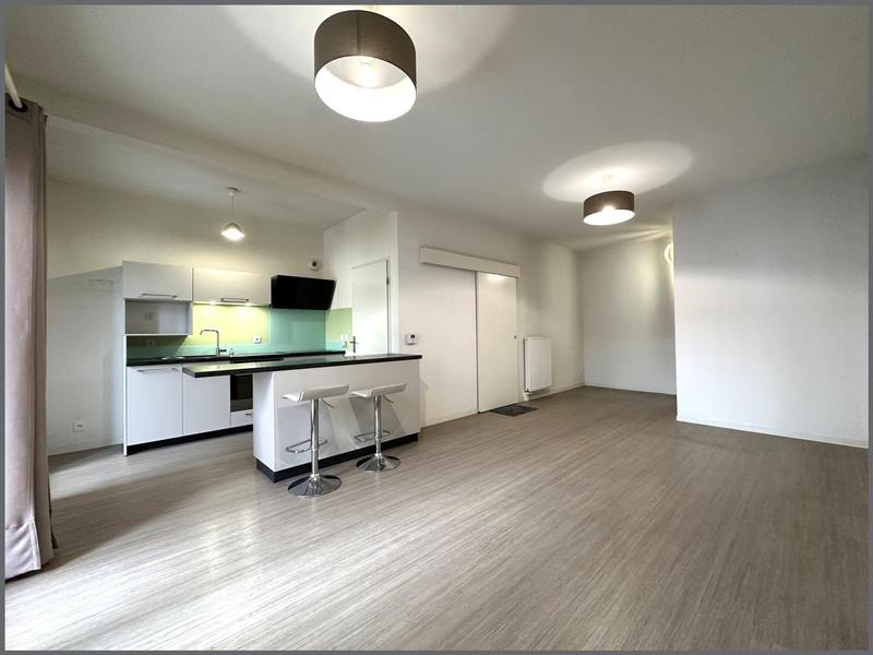 Appartement - 70 m² - 3 pièces