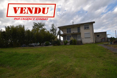 Maison - 140 m² - 6 pièces