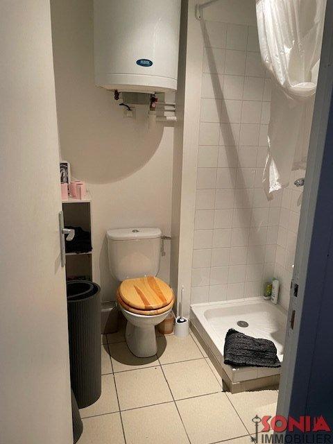 Bureau - 47 m² - 2 pièces