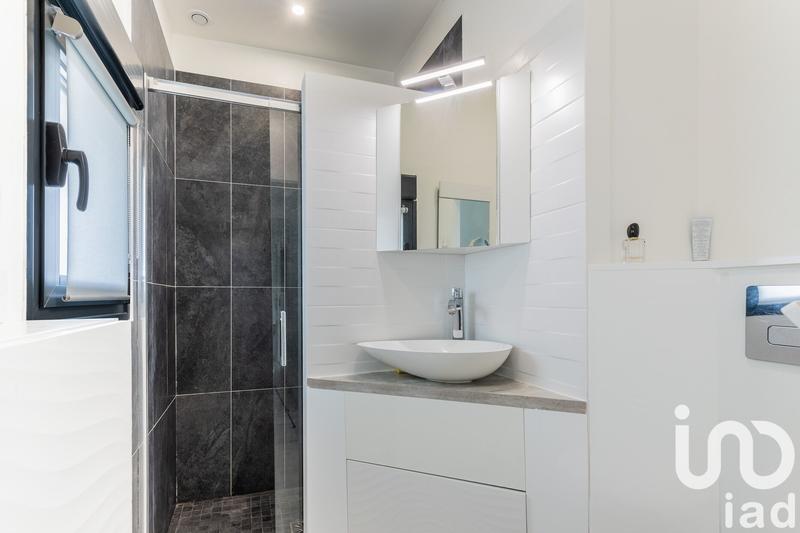 Maison - 147 m² - 5 pièces