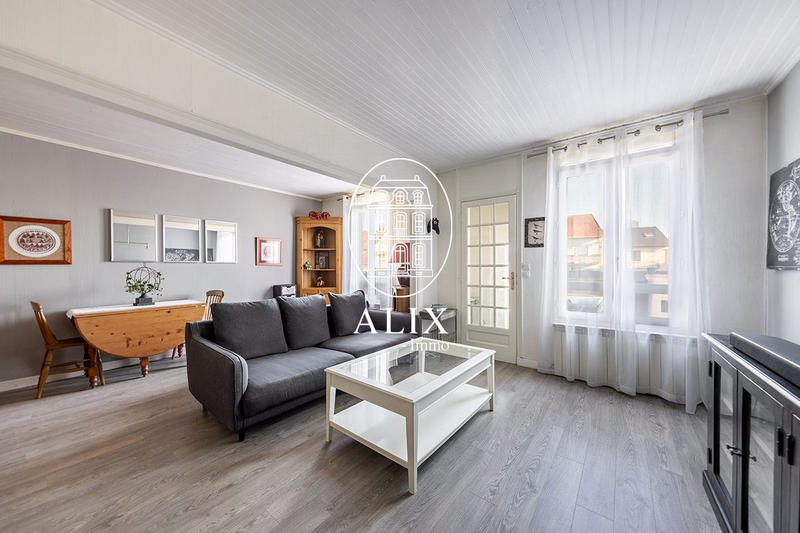 Maison - 124 m² - 6 pièces