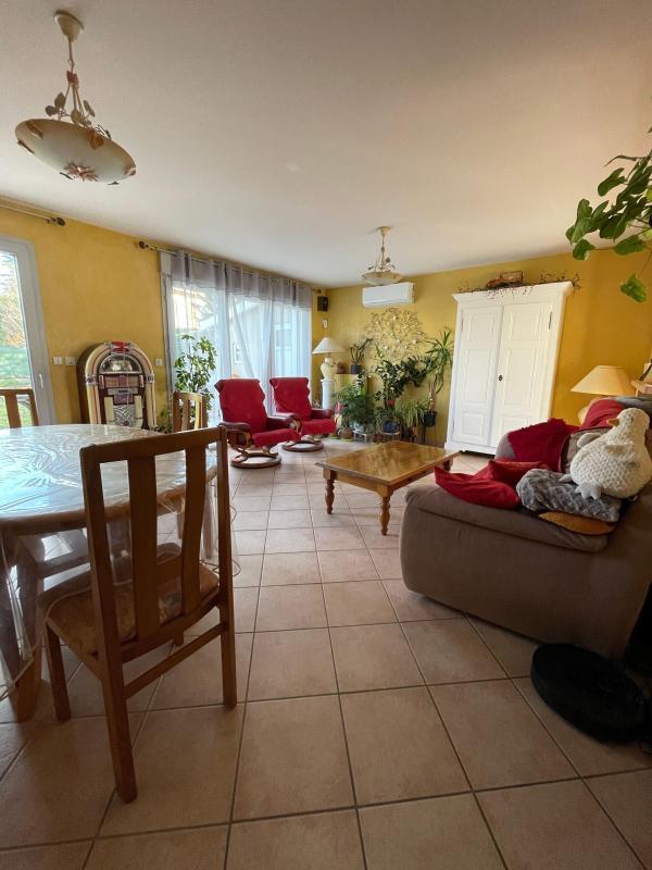 Maison - 108 m² - 5 pièces