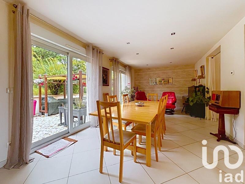 Maison - 172 m² - 7 pièces